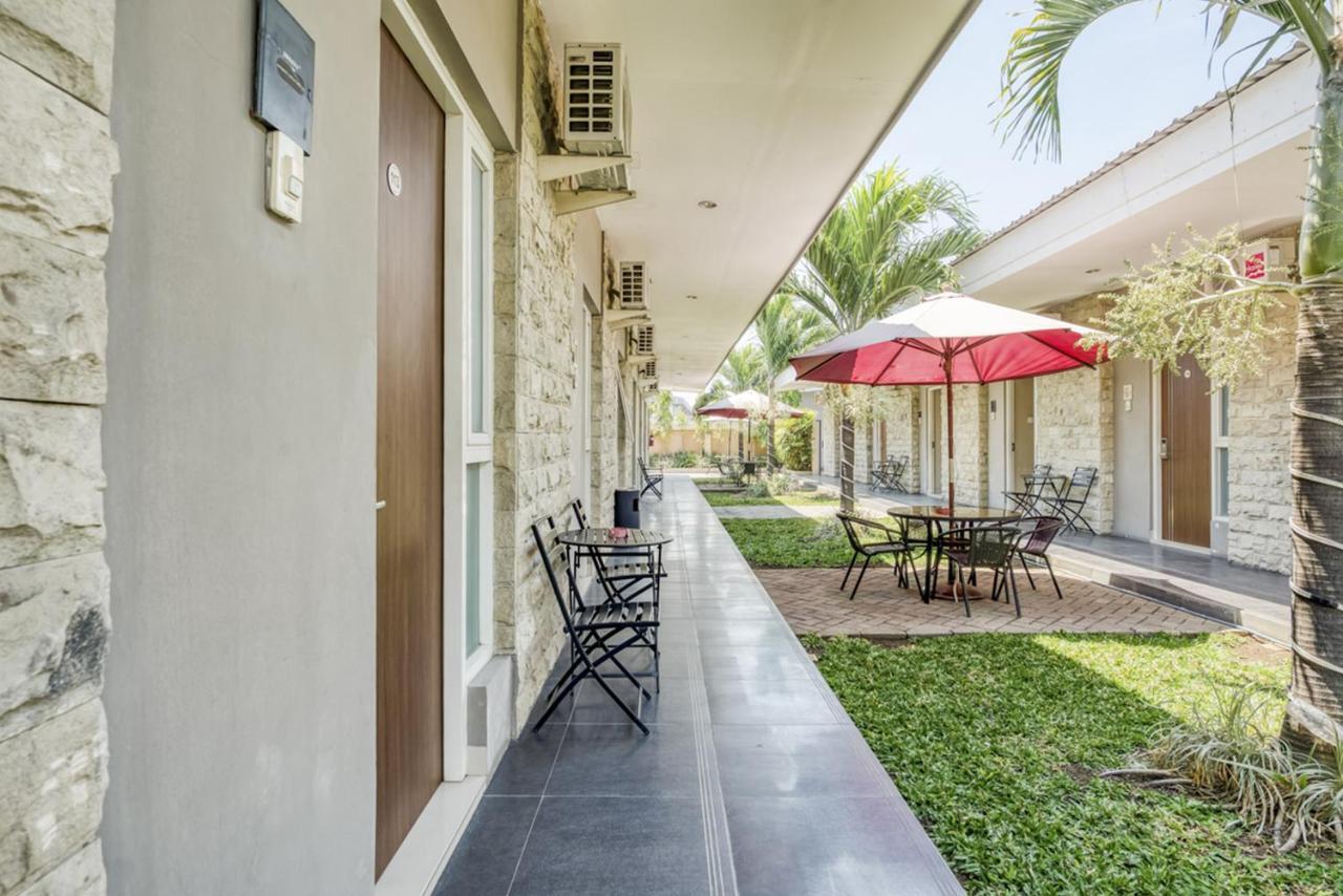 Reddoorz Syariah Near Terminal 1 Juanda Airport Hotel Brebek Exterior photo