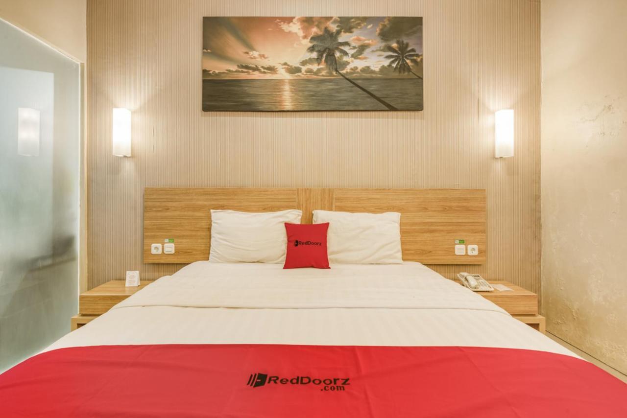 Reddoorz Syariah Near Terminal 1 Juanda Airport Hotel Brebek Exterior photo